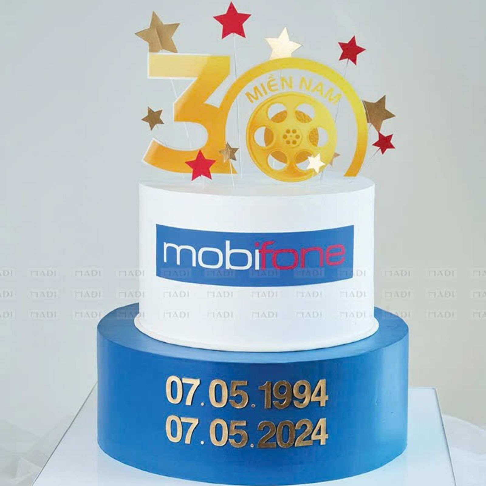 bánh kỷ niệm thành lập công ty mobifone